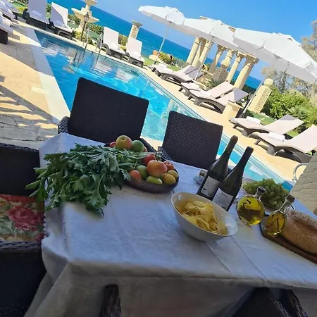 Argy Beach Front Luxury