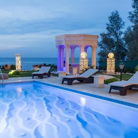 Villa Argy Beach Front Luxury *