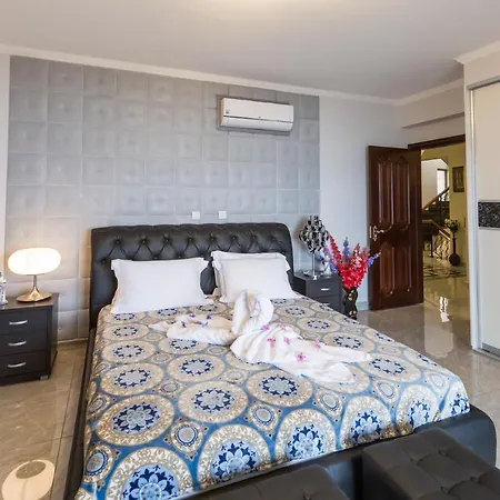 Argy Beach Front Luxury Villa *