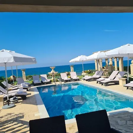 Argy Beach Front Luxury *